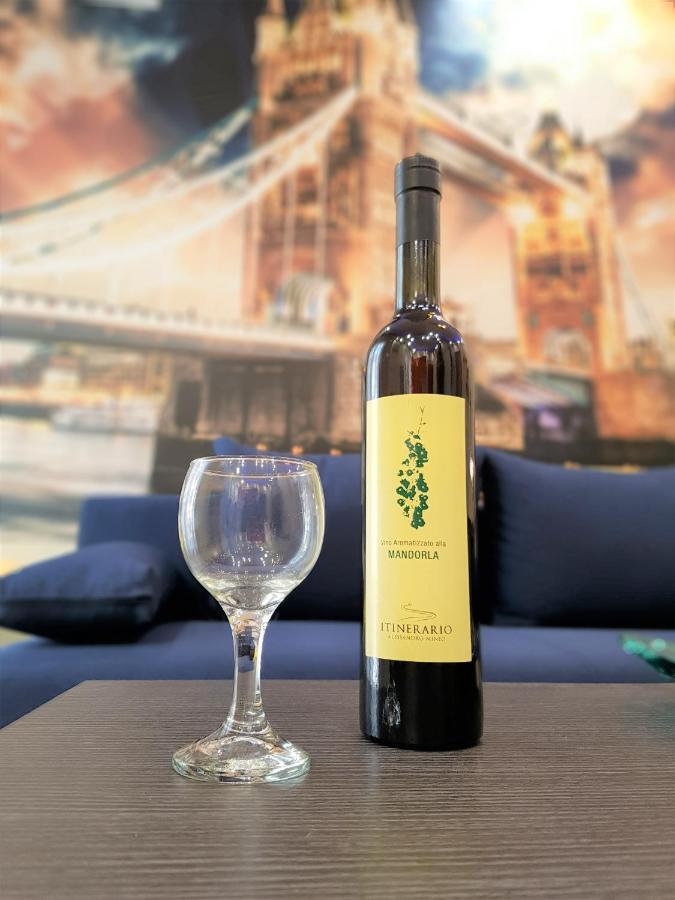 Betty'S Central Suite Alexandroúpolis Ngoại thất bức ảnh